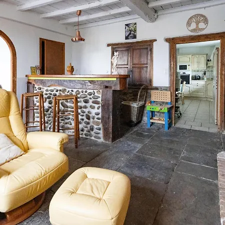 4 Bedroom Cozy In *